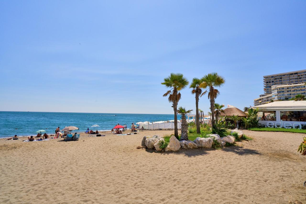 Savanna Beach. Amazing Apartment With Jacuzzi Torremolinos Extérieur photo